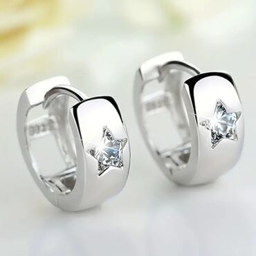 Boyunbağılar: ● Paslanmayan polad boyunbağı ● İçinə şəkil qoyula bilən boyunbağı ● 6 — 8