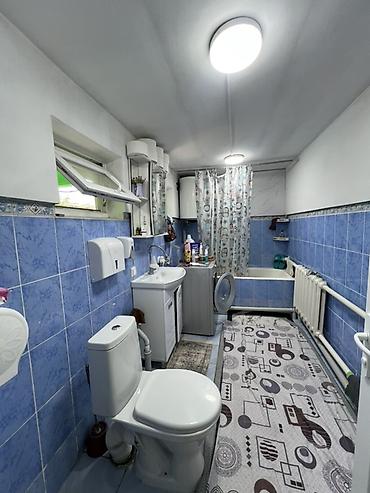 Продажа коттеджей и домов: 4 комнаты, 95 м², 5 соток, Бишкек, Ак-Ордо 1 ж/м Риэлтор — 9