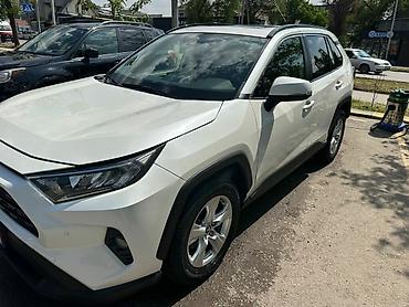 Toyota: Toyota RAV4: 2019 г., 2.5 л, Автомат, Бензин, Кроссовер — 2