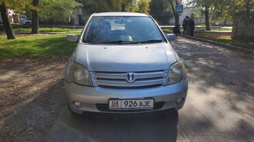 амортизаторы на тойота ист: Toyota ist: 2002 г., 1.3 л, Бензин, Хетчбек