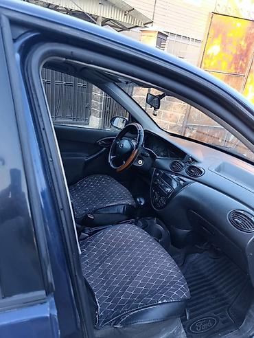 сеат таледо: Ford Focus: 2003 г., 2 л, Автомат, Бензин, Хэтчбэк — 4