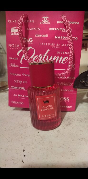 ideal parfümeriya: Parfum satılır heç işlədilmiyib ideal vəziyyətdədir