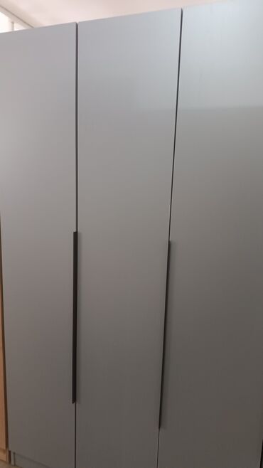 шкаф с зеркалом в ванную: Кийим салуучу шкаф, Түз