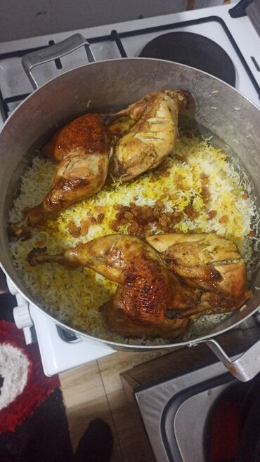 Uzunmüddətli kirayə mənzillər: 1 otaqlı mənzil – mətbəx və san/qovşaqla Planlaşdırma: - İşıqlı bir — 10