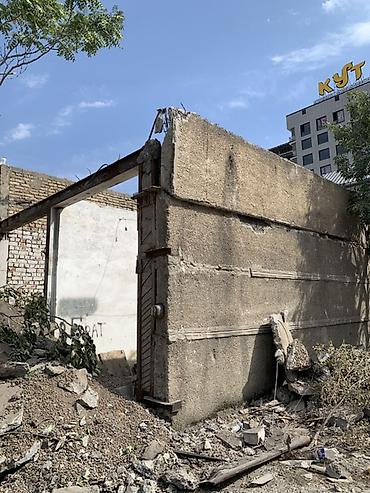 Плита сатыла Продаются строительные материалы с демонтажа здания: -