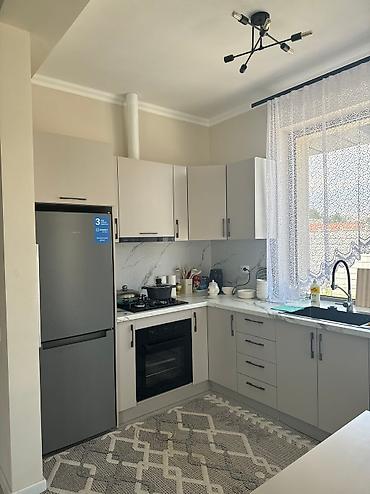 Иссык-Куль 2026: Таунхаус, Коттеджный городок Апорт ЦО Кыргызское взморье, Бостери, Охраняемая территория, Парковка, стоянка — 6