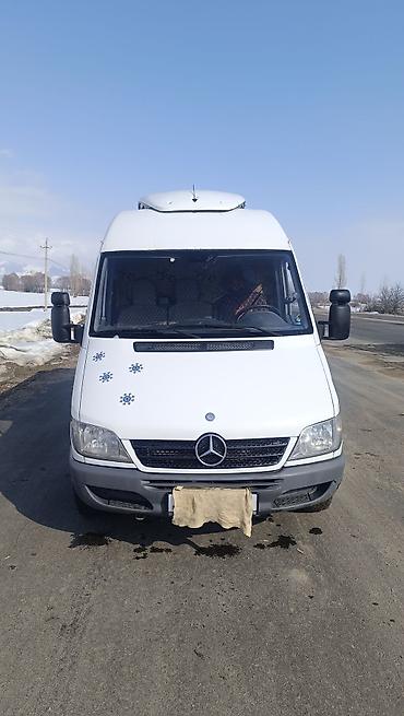 полу присеп: Рефрижераторный фургон Mercedes‑Benz Sprinter с изотермическим кузовом — 5