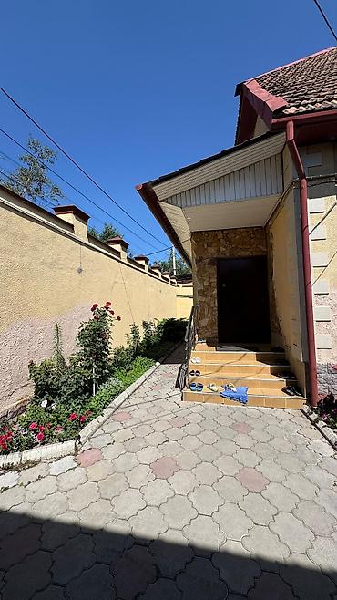 Продажа коттеджей и домов: 5 и более комнат, 219 м², 4 соток, Бишкек, Церковь Агентство недвижимости — 12