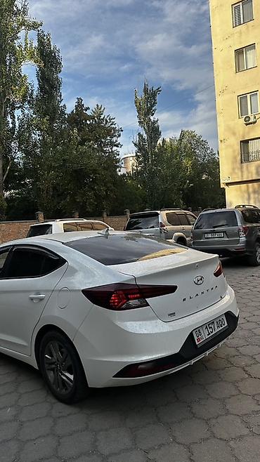 авто зеркала: Hyundai Elantra: 2019 г., Седан — 2