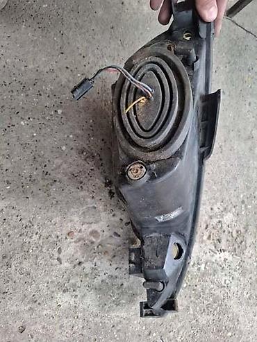 akcija ventilatora: LEVI FAR SA PROJEKTOROM ZA PEUGEOT 206 | far u solidnom stanju — 1