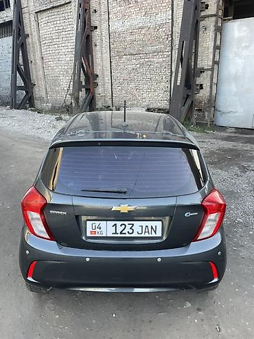 Chevrolet: Chevrolet Spark: 2017 г., 1 л, Вариатор, Бензин, Хэтчбэк — 2