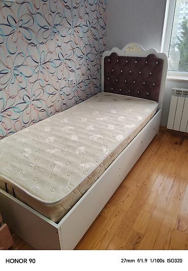 tum: Uşaq/yeniyetmə otağı üçün mebel dəsti - 3 qapılı böyük şkaf: üst — 2