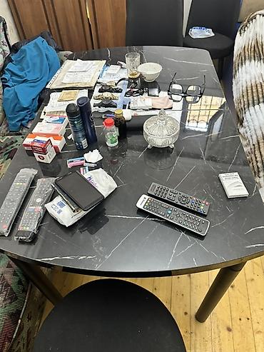 pc masa: Mətbəx/qonaq otağı üçün masa və stul dəsti 4 stul bir açılan masa - — 2
