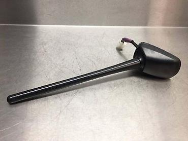 auto kamere cena: KROVNA ANTENA ZA TOYOTA RAV 4 | Velik izbor delova za Toyota Rav4 od — 1