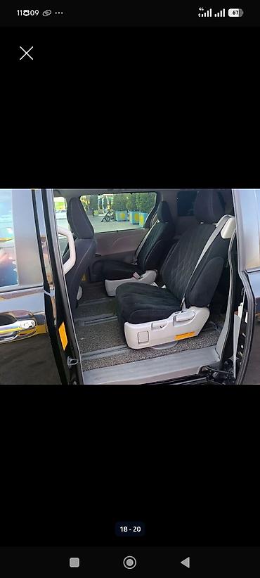 авта: Toyota Sienna: 2012 г., 3.5 л, Автомат, Бензин, Минивэн — 10