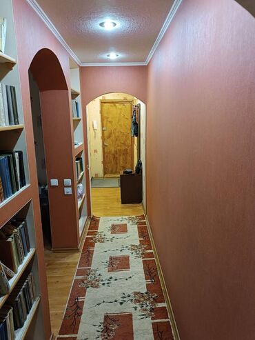 квартиры в канте продажа: 3 бөлмө, 58 кв. м, 104-серия, 2 кабат, Эски ремонт