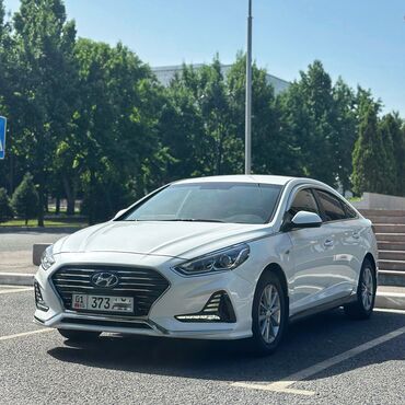 уаз газ 69: Hyundai Sonata: 2018 г., 2 л, Типтроник, Газ, Седан