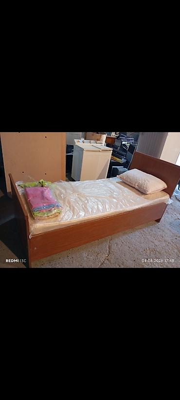 karandaş seti: Tək nəfərlik çarpayı və döşək dəsti - Ölçü: təxmini 90×190 sm tək — 2