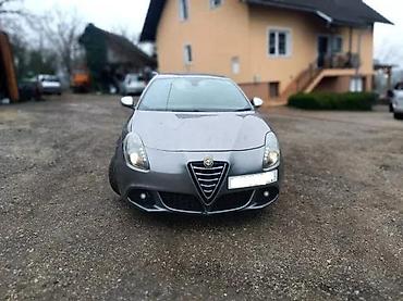 exterra srbija: Alfa Romeo Giulietta hauba kod boje 618. Alfa Romeo Giulietta hauba — 2