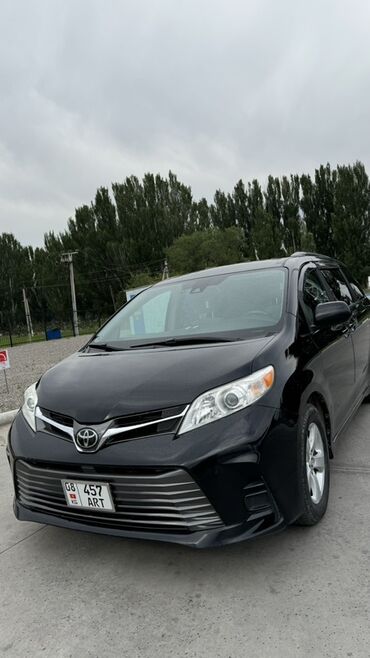 nissan джип: Toyota Sienna: 2018 г., 3.5 л, Автомат, Бензин, Минивэн