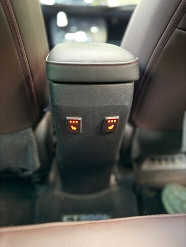 Lexus: Lexus CT: 2019 г., 1.8 л, Вариатор, Гибрид, Хэтчбэк — 12