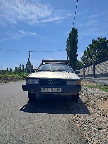 bmw рул: Audi 80: 1984 г., Кол менен иштөөчү, Бензин, Седан — 2