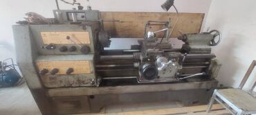 material: Tokar işleri keyfiyetle ve deqiq görülür