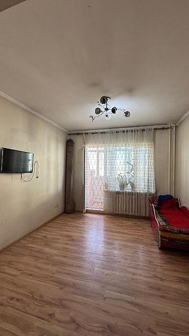 сдаю квартиру сокулук: 4 комнаты, 82 м², Восток-5 мкр 106 серия улучшенная, 8 этаж, Косметический ремонт — 6