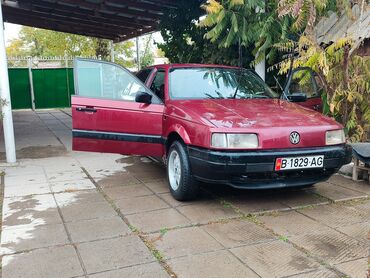 Volkswagen: Volkswagen ID.3: 1989 г., 1.8 л, Механика, Бензин, Седан