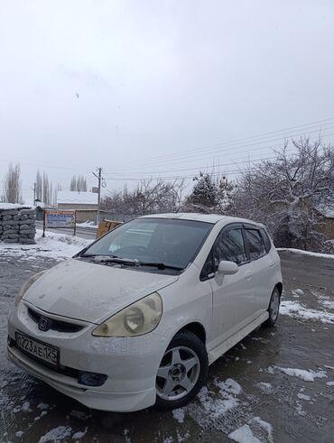 запчасти опель вектра б: Honda Fit: 2001 г., 1.3 л, Вариатор, Бензин, Хэтчбэк