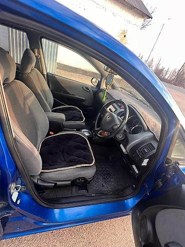 Honda: Honda Fit: 2003 г., 1.3 л, Автомат, Бензин, Хэтчбэк — 4