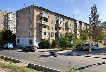Квартиры: 1 комната, 32 м², 10 мкр 104 серия, 2 этаж, Старый ремонт — 1