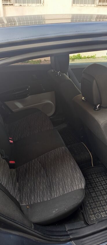 Kia: Kia Ceed: 1.4 l | 2009 il Hetçbek — 6