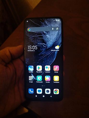 xiaomi mi a3: Redmi smartfon Tam ekran dizayna malik, ön hissədə mərkəzdə damcı — 1