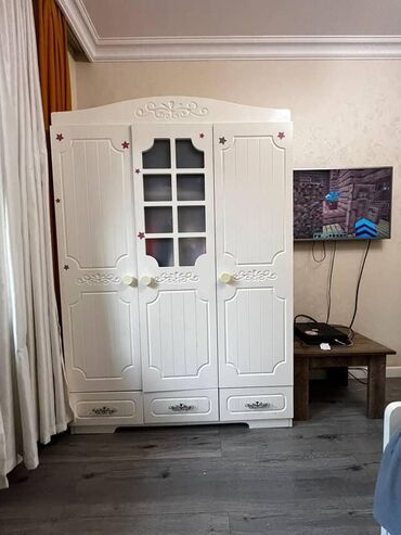 Digər mebel: ☀️3 qapili dolab tecili satilir 200 azn problemsizdir Unvan Genclik