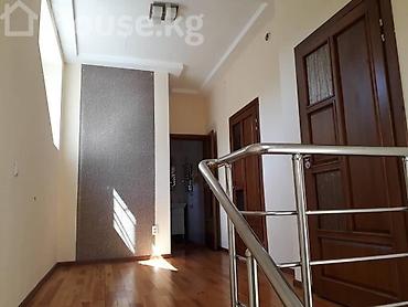 Продажа коттеджей и домов: Продается 210м2 двух этажка район Азия молл на 2 линии центральный at lalafo.kg — 3 Продажа коттеджей и домов: Продается 210м2 двух этажка район Азия молл на 2 линии центральный — 3