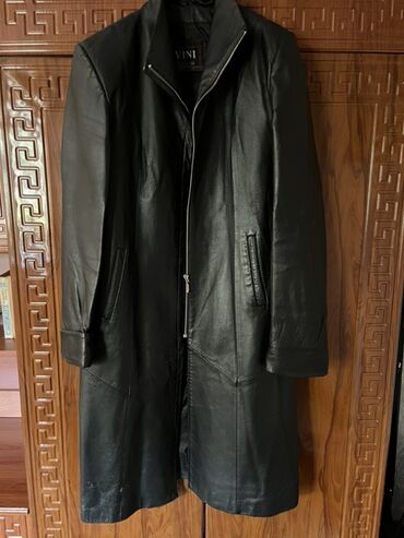 спортивное оборудование: Длинное кожаное пальто VINI - Материал: натуральная кожа (гладкая