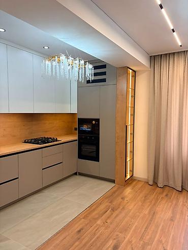 октябрьская: 3 комнаты, 70 м², Восток-5 мкр 10 этаж — 3