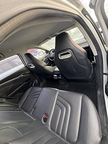 Weltmeister: Weltmeister 2021 г., 123000 км, Передний, В наличии — 7