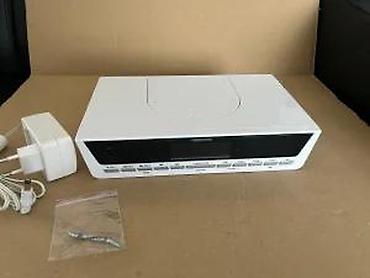 Satovi za kuću: Medion radio-budilnik sa CD plejerom - Kompaktni radio sat/pažnjik — 9