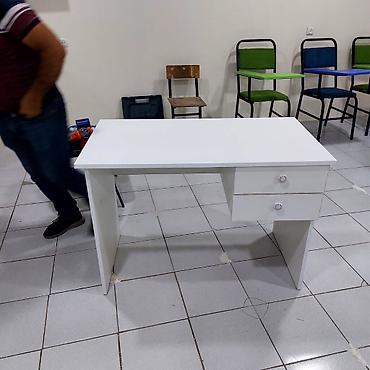 Uşaq masaları: Oğlan və qız üçün, Yeni, Siyirməsiz, Yazı masası, Stullar ilə — 14