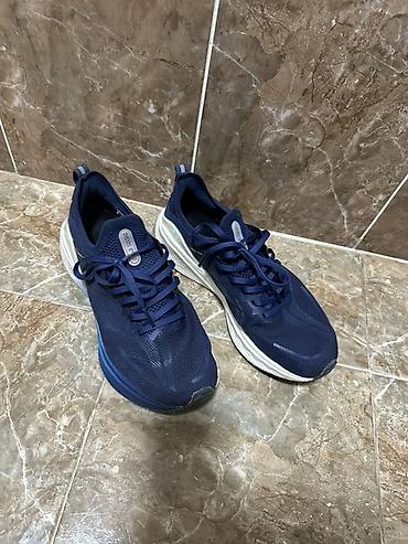 красно степная: Кроссовки Li-Ning оригинал размер 41 в кара-балте — 2