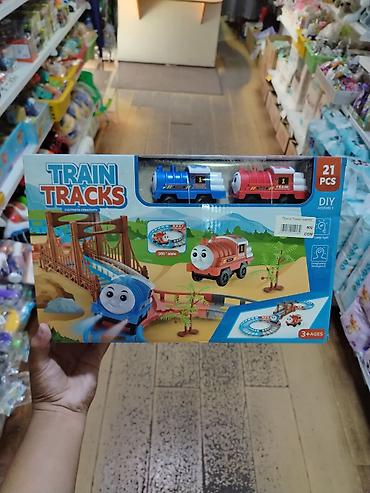 игрушка поезд: Игровой набор Train Tracks — железная дорога с паровозиками. - — 1