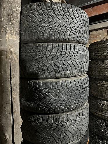 Шины 235 / 55 / R 18, Зима, Б/у, Комплект, Внедорожные (АТ/МТ), Китай, Maxxis