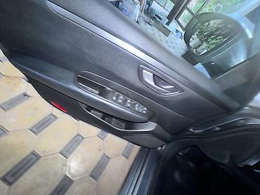 Renault Samsung: Renault Samsung SM6 (седан, правый руль отсутствует), цвет серый — 10