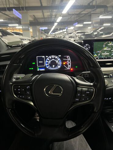 Lexus: Lexus ES: 2020 г. — 15
