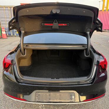 Kia: Kia : 2021 г., 1.6 л, Гибрид — 24