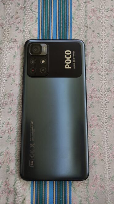 Poco: Telefon