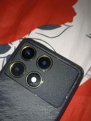 телефон для пожилых: Poco F6 Pro, Б/у, 512 ГБ, цвет - Черный, 2 SIM — 3