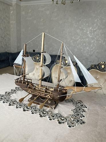 Dekorativ taxta yelkənli gəmi maketi - Material: keyfiyyətli ağac